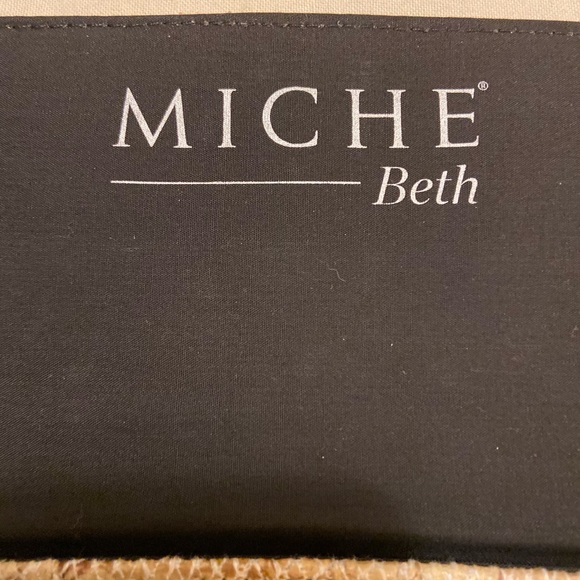 Miche Beth Classic Shell/Cover - Picture 3 of 3